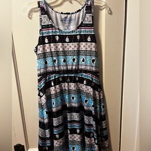™ Patterned Sleeveless Swing Dress in Black, White & Light Blue